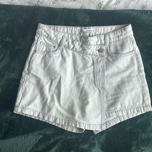 Zara skort